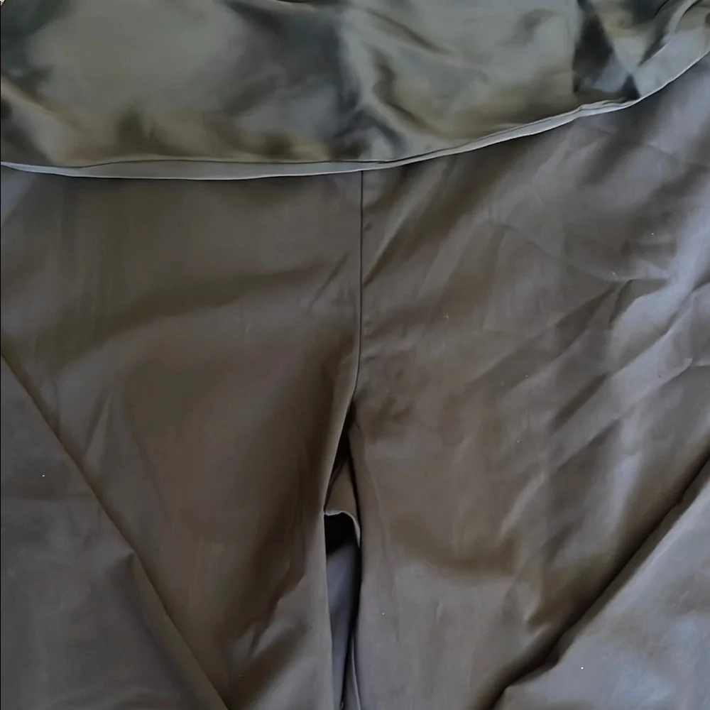 Wide Leg Trousers - Picture 6 of 10